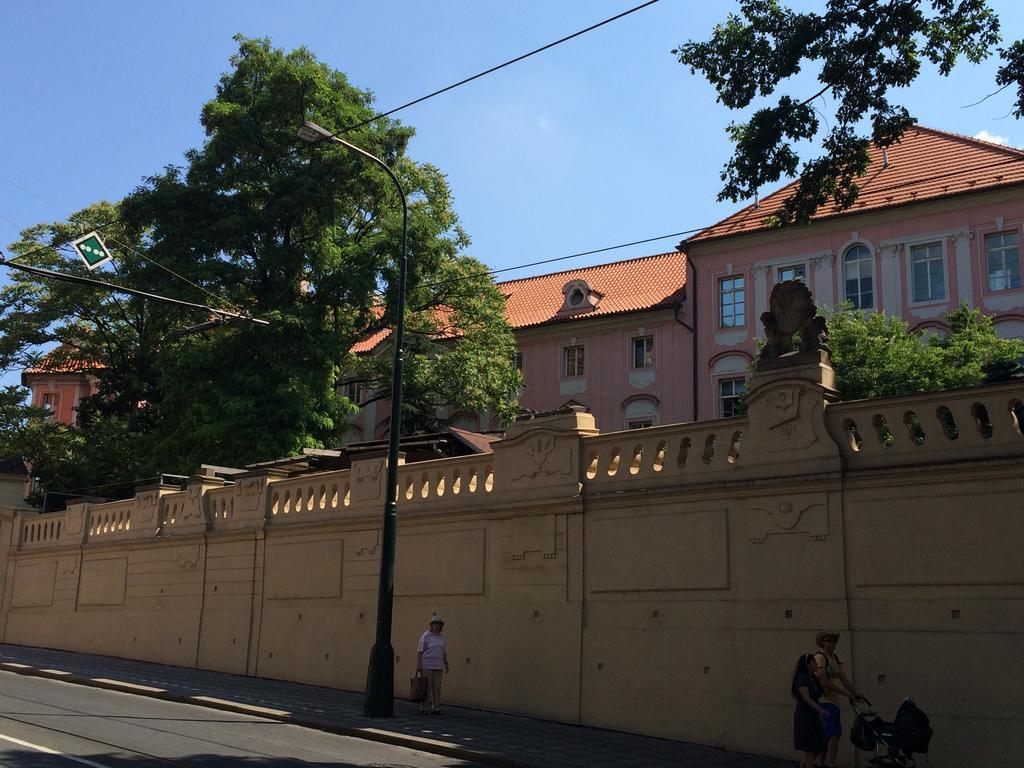 Charles Square Hostel Prague Exterior photo