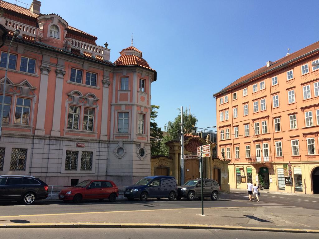 Charles Square Hostel Prague Exterior photo