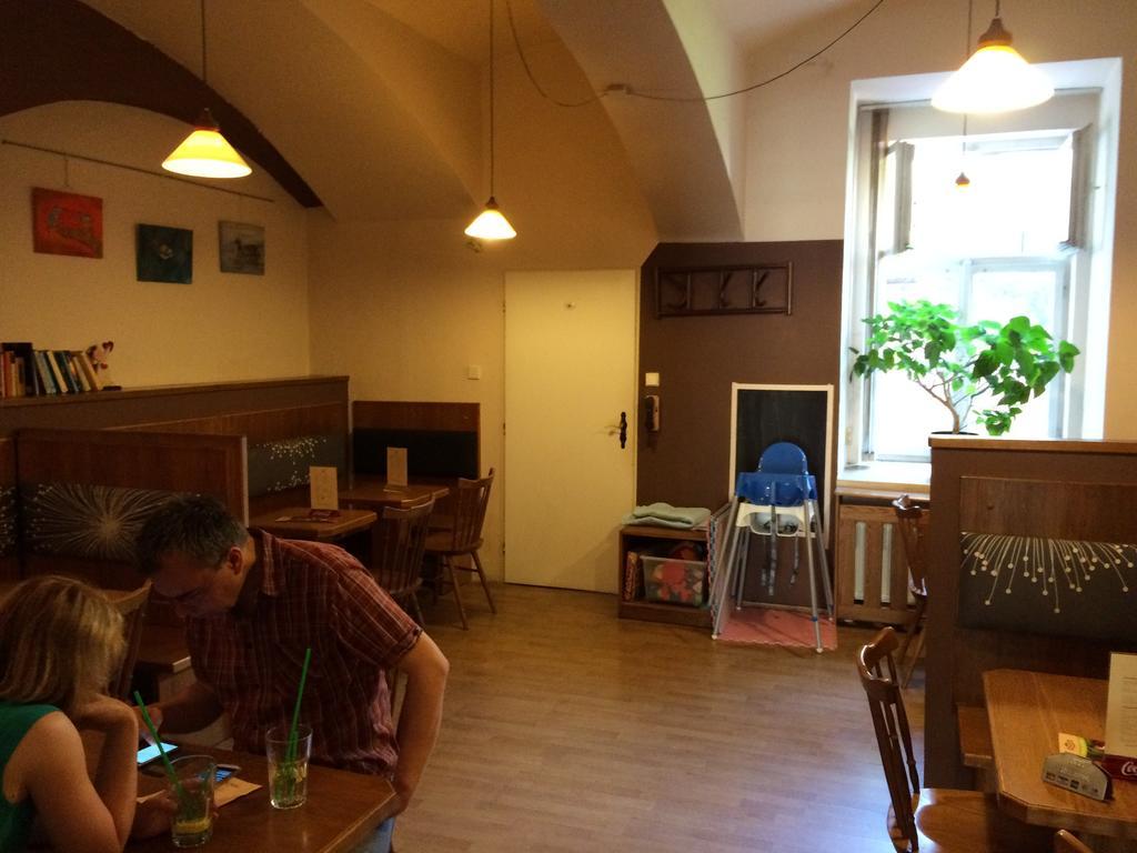 Charles Square Hostel Prague Exterior photo