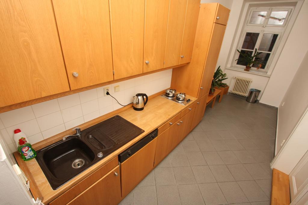 Charles Square Hostel Prague Exterior photo