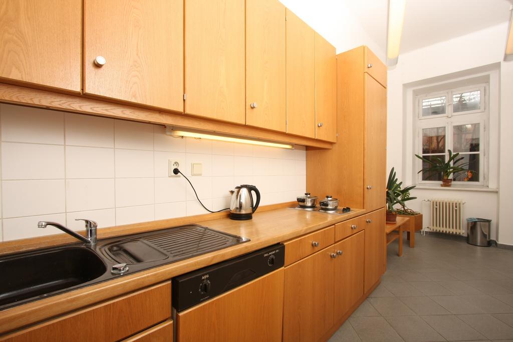 Charles Square Hostel Prague Exterior photo